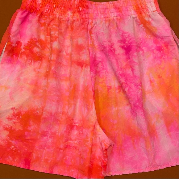 Vintage 80s pink & orange tie dye surf shorts 🌊 - Picture 5 of 7